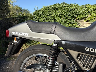 Lot 226 - 1984 Ducati 900S2