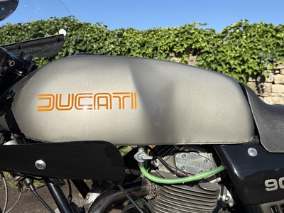 Lot 226 - 1984 Ducati 900S2