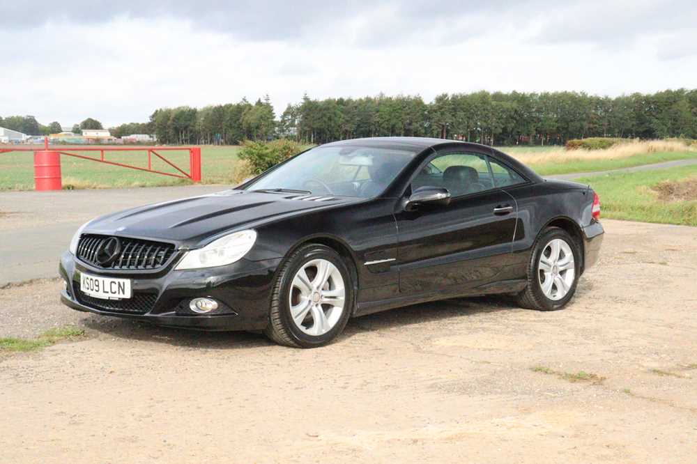 Lot 66 - 2009 Mercedes-Benz SL 350
