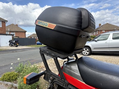 Lot 272 - 1987 Moto Guzzi V35 111