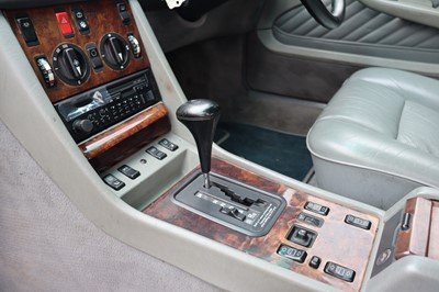 Lot 139 - 1990 Mercedes-Benz 560 SEC