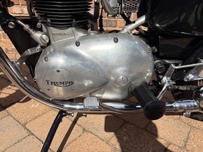 Lot 280 - 1972 Triumph T100R Daytona