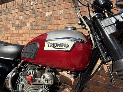 Lot 280 - 1972 Triumph T100R Daytona