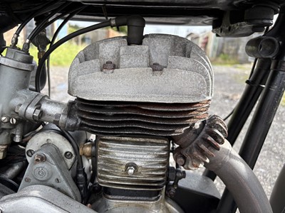 Lot 235 - 1957 Ariel Model VB