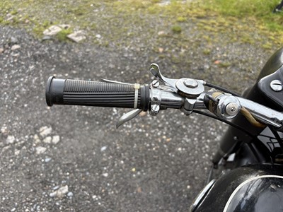 Lot 235 - 1957 Ariel Model VB