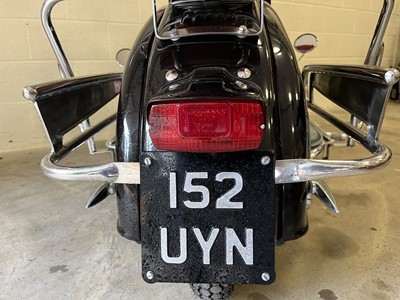 Lot 129 - 1961 Lambretta TV175 (225) series 2