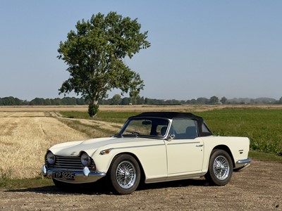 Lot 25 - 1968 Triumph TR5