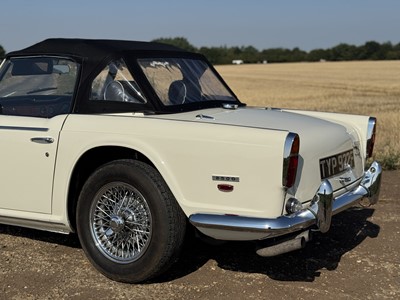 Lot 25 - 1968 Triumph TR5