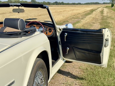 Lot 25 - 1968 Triumph TR5