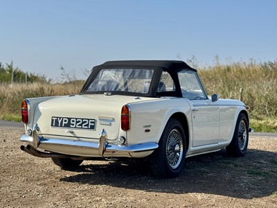 Lot 25 - 1968 Triumph TR5