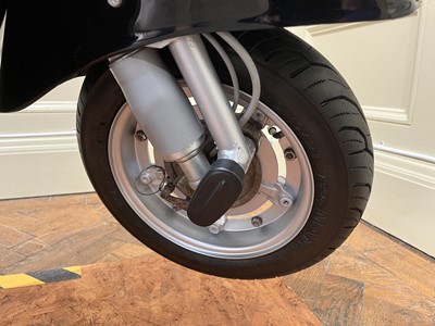 Lot 110 - 1969 Vespa SS90 Evocation