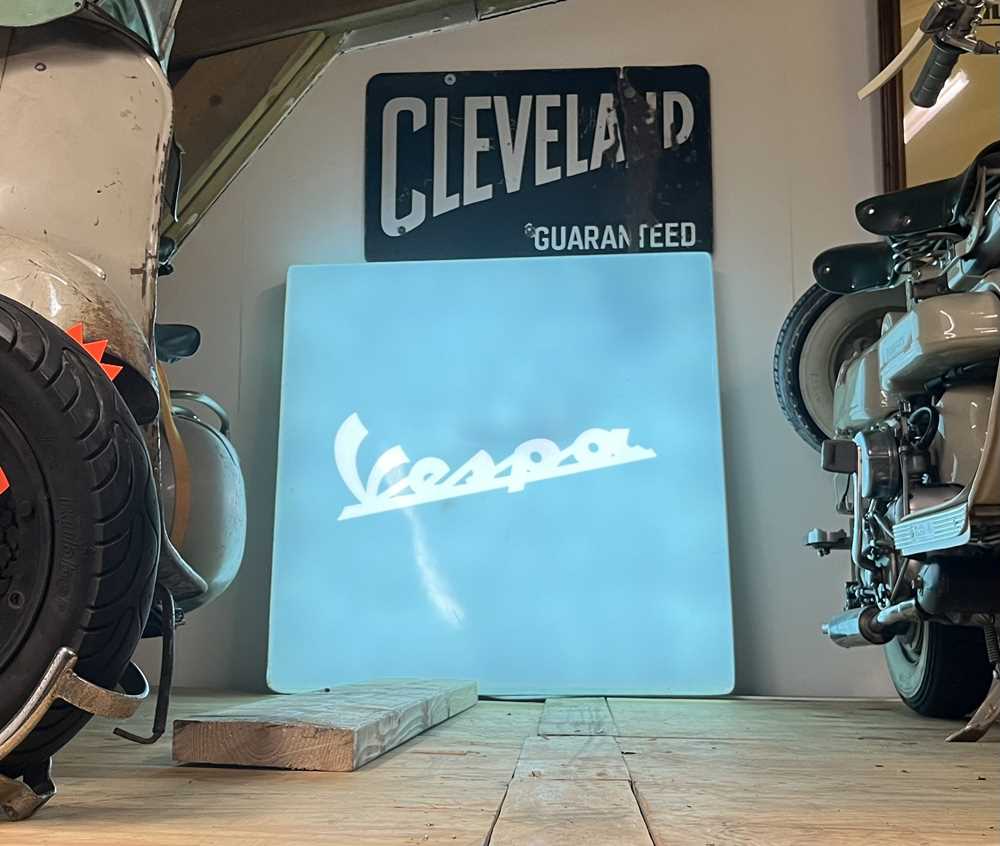 Lot 125 - c.1995 Original Vespa dealers' illuminated showroom sign