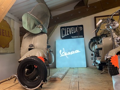 Lot 125 - c.1995 Original Vespa dealers' illuminated showroom sign