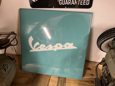 Lot 125 - c.1995 Original Vespa dealers' illuminated showroom sign