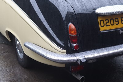 Lot 129 - 1986 Daimler DS420