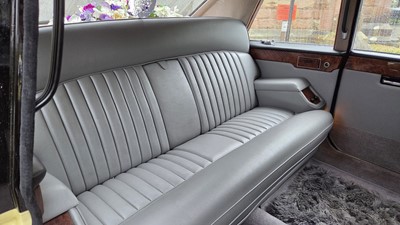 Lot 129 - 1986 Daimler DS420