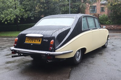 Lot 129 - 1986 Daimler DS420