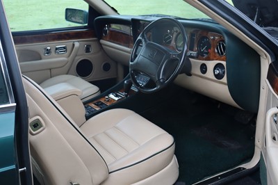 Lot 68 - 1994 Bentley Continental R