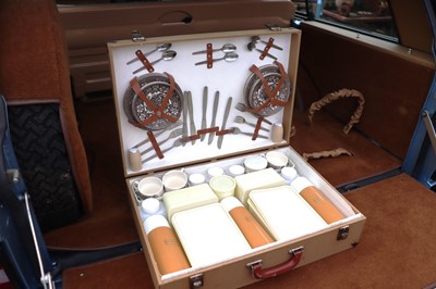 Lot 14 - 1981 Range Rover In Vogue Two-Door