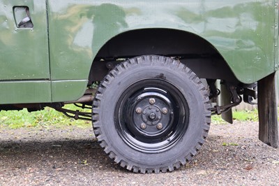 Lot 135 - 1960 Land Rover Series II 88'' Station Wagon