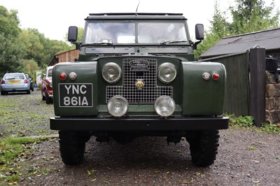 Lot 135 - 1960 Land Rover Series II 88'' Station Wagon