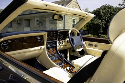 Lot 35 - 1998 Bentley Azure