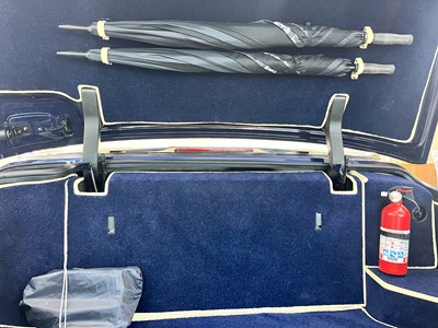 Lot 35 - 1998 Bentley Azure