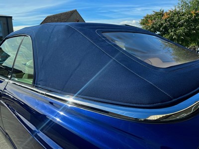 Lot 35 - 1998 Bentley Azure