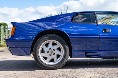 Lot 75 - 1989 Lotus Esprit 'X180' 2.2 Litre