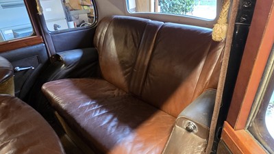 Lot 3 - 1938 Lanchester LA 11