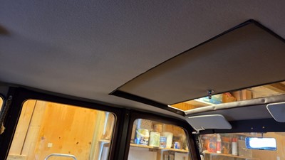 Lot 3 - 1938 Lanchester LA 11