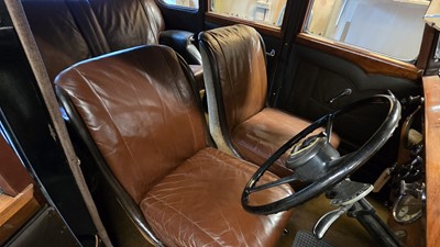 Lot 3 - 1938 Lanchester LA 11