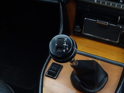 Lot 121 - 1973 Triumph Stag