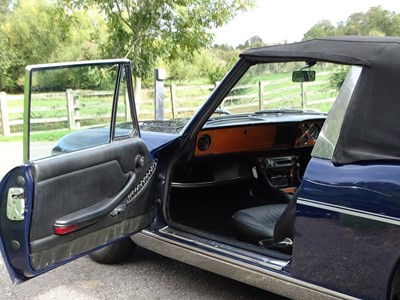 Lot 121 - 1973 Triumph Stag