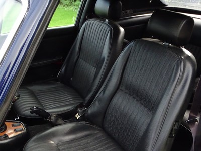 Lot 121 - 1973 Triumph Stag