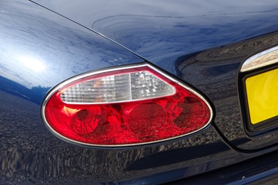 Lot 153 - 2001 Jaguar XK8 Convertible