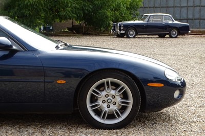 Lot 153 - 2001 Jaguar XK8 Convertible