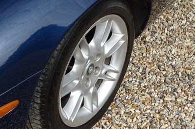 Lot 153 - 2001 Jaguar XK8 Convertible