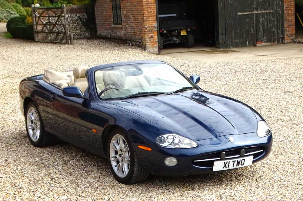 Lot 153 - 2001 Jaguar XK8 Convertible