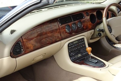 Lot 153 - 2001 Jaguar XK8 Convertible