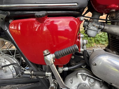 Lot 209 - 1966 Kawasaki W1