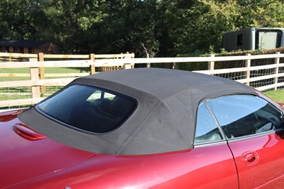 Lot 40 - 1999 Jaguar XKR Convertible