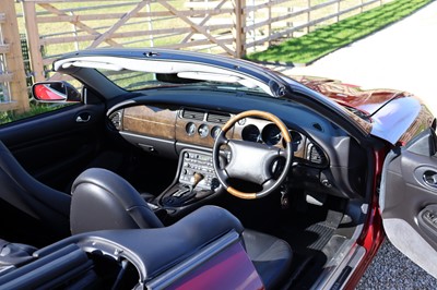 Lot 40 - 1999 Jaguar XKR Convertible