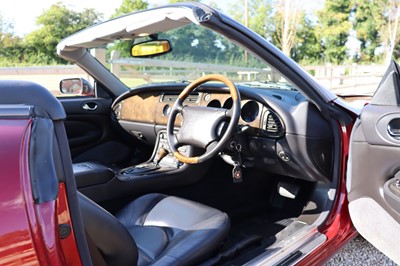 Lot 40 - 1999 Jaguar XKR Convertible