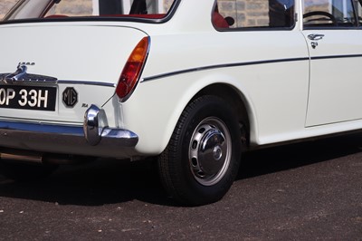 Lot 4 - 1970 MG 1300 Two-Door Saloon