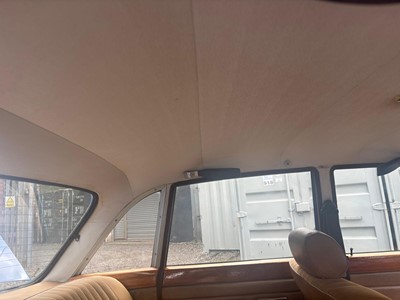 Lot 52 - 1976 Triumph 2500 TC