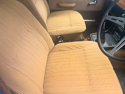 Lot 52 - 1976 Triumph 2500 TC