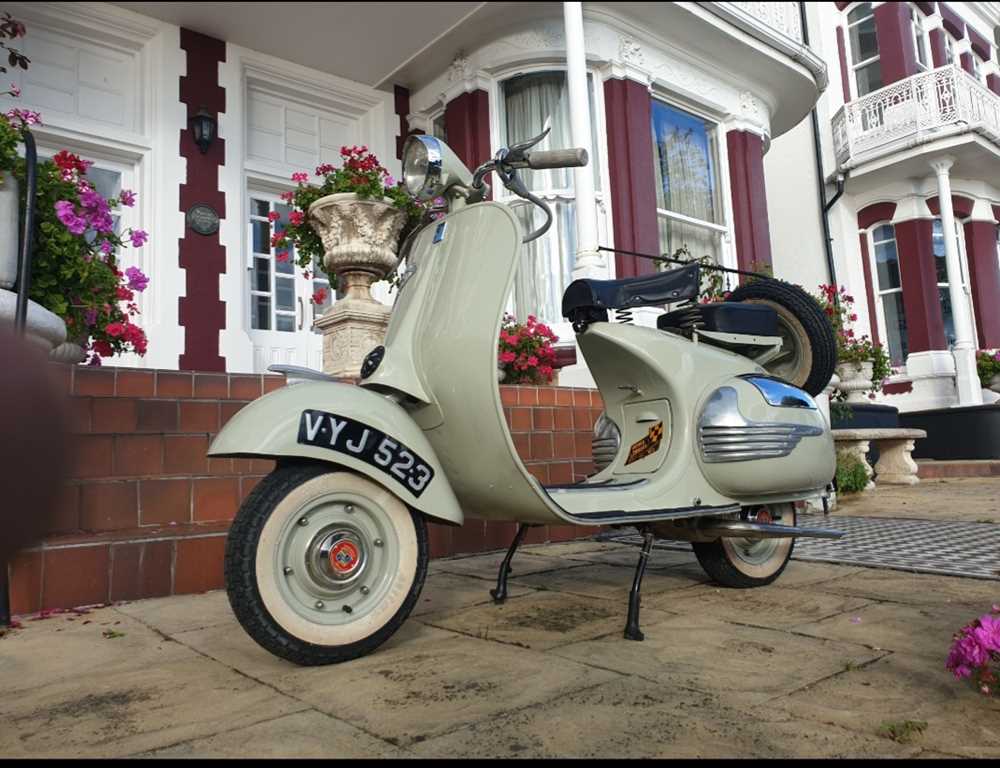 Lot 140 - 1957 Vespa ACMA 125 V58