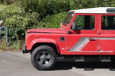 Lot 21 - 1991 Land Rover 110 County Station Wagon