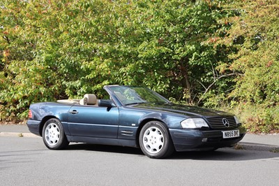 Lot 10 - 1996 Mercedes-Benz SL 320